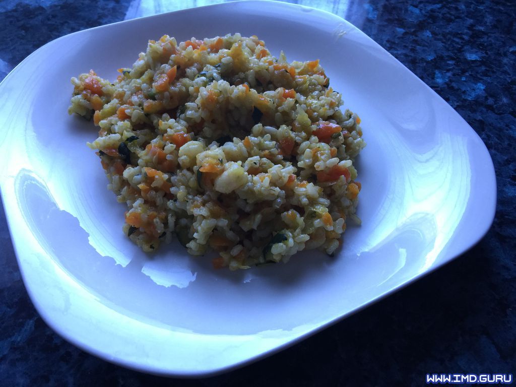 Arroz blanco con verdura