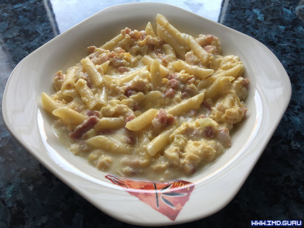 Macarrones a la carbonara