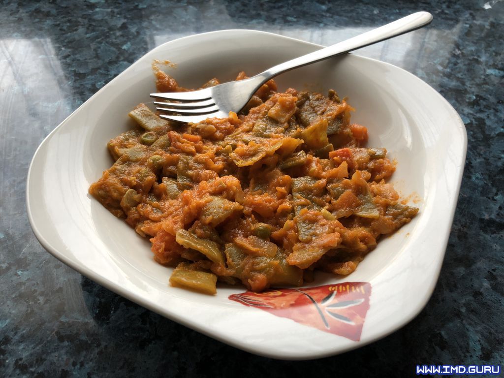 Judías verdes (vainas) con tomate